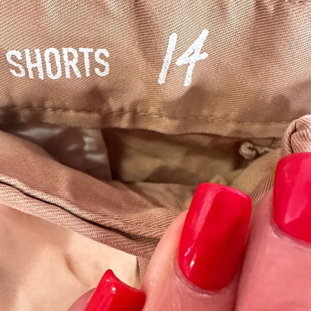 GAP khakis “submitted”